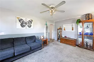 9016 Los Angeles St, Bellflower, CA 90706 - Photo 13