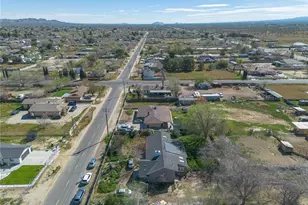 10330 E Ave R 14, Littlerock, CA 93543 - Photo 5