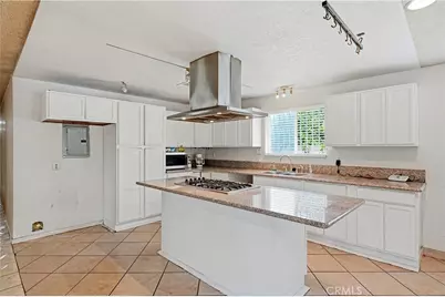 11045 Backford Street, South El Monte, CA 91733 - Photo 3