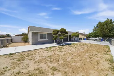 12500 Pacoima, Victorville, CA 92392 - Photo 3
