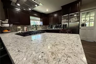 2714 E Harrison, Carson, CA 90810 - Photo 9