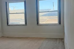 138 N Manhattan, Los Angeles, CA 90004 - Photo 19