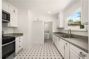 2048 N Hicks, Los Angeles, CA 90032 - Photo 13