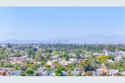 2114 E Knopf, Compton, CA 90222 - Photo 41