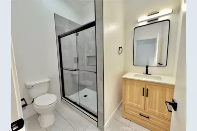 11154 S Broadway, Los Angeles, CA 90061 - Photo 9