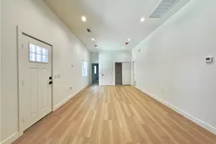 11154 S Broadway, Los Angeles, CA 90061 - Photo 3
