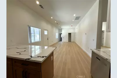 11154 S Broadway, Los Angeles, CA 90061 - Photo 11