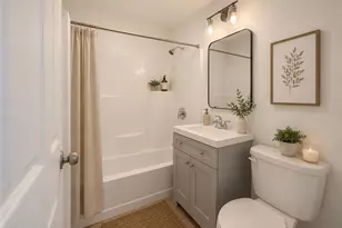 744 E 74th St, Los Angeles, CA 90001 - Photo 9