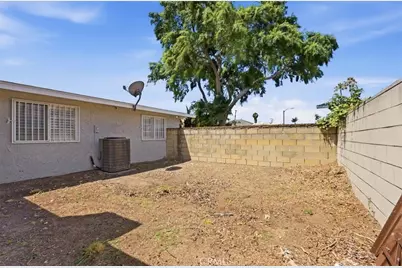 2040 N Kalsman, Compton, CA 90222 - Photo 19
