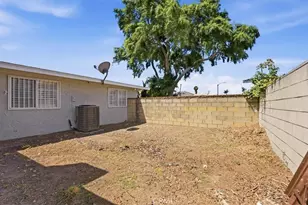 2040 N Kalsman, Compton, CA 90222 - Photo 19