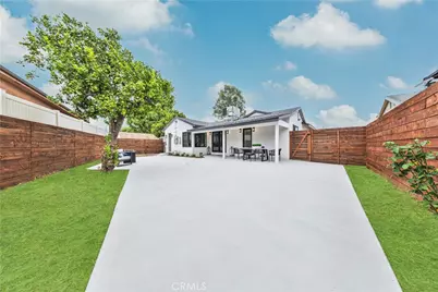 13907 Wyandotte, Van Nuys, CA 91405 - Photo 49
