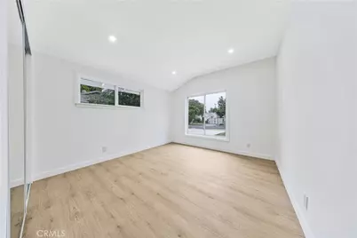 13907 Wyandotte, Van Nuys, CA 91405 - Photo 17