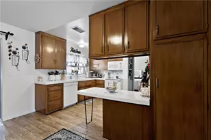 860 Felipe Pl, Hemet, CA 92543 - Photo 9