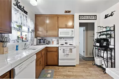 860 Felipe Place, Hemet, CA 92543 - Photo 11