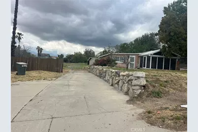 6786 N Palm Avenue, San Bernardino, CA 92407 - Photo 1