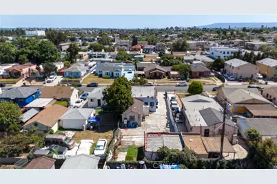 321 E 119th, Los Angeles, CA 90061 - Photo 3