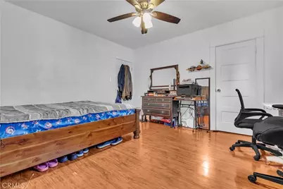 1248 W Martin Luther King Jr Blvd, Los Angeles, CA 90037 - Photo 17