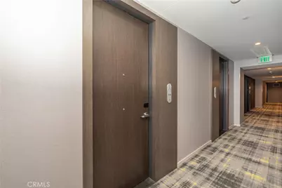 877 Francisco Street #819, Los Angeles, CA 90017 - Photo 3
