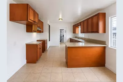 701 Findlay Ave, Los Angeles, CA 90022 - Photo 9
