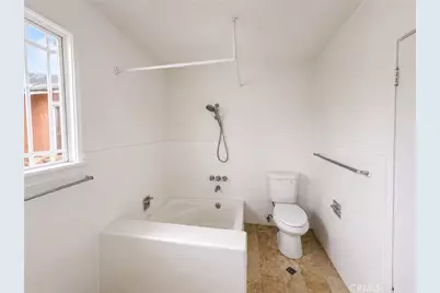 701 Findlay Ave, Los Angeles, CA 90022 - Photo 27