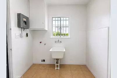 701 Findlay Ave, Los Angeles, CA 90022 - Photo 13