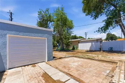 2112 N Pershing Avenue, San Bernardino, CA 92405 - Photo 27
