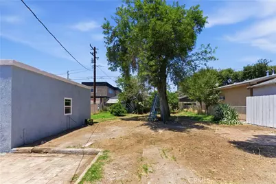 2112 N Pershing Avenue, San Bernardino, CA 92405 - Photo 29