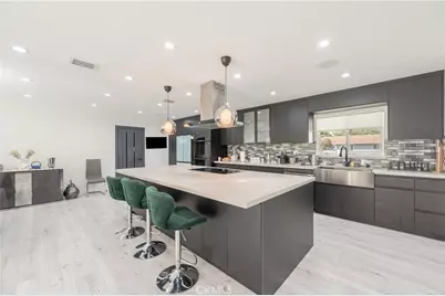 10111 Oso Avenue, Chatsworth, CA 91311 - Photo 9