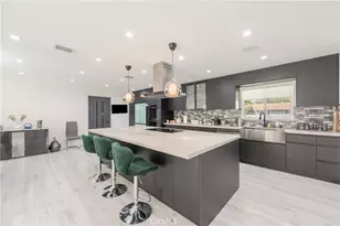 10111 Oso Ave, Chatsworth, CA 91311 - Photo 9