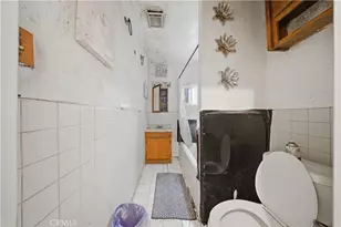 511 N Chester, Compton, CA 90221 - Photo 3