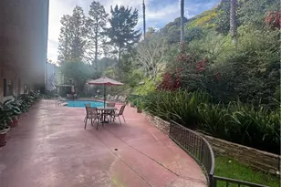2700 Cahuenga Blvd, Los Angeles, CA 90068 - Photo 17