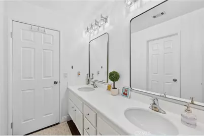 517 Shadow Ln, Simi Valley, CA 93065 - Photo 37