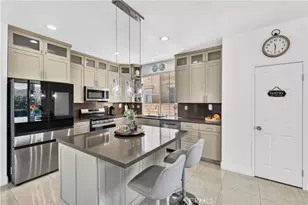 517 Shadow Ln, Simi Valley, CA 93065 - Photo 15