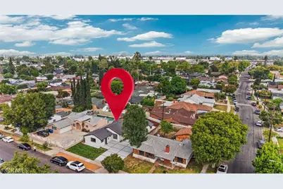 13907 Wyandotte, Van Nuys, CA 91405 - Photo 3