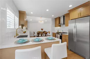 16542 Los Verdes, Huntington Beach, CA 92649 - Photo 3