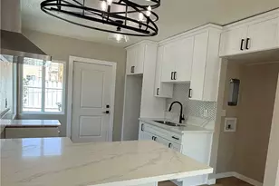 10510 Towne, Los Angeles, CA 90003 - Photo 5