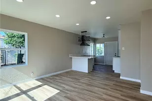 10510 Towne, Los Angeles, CA 90003 - Photo 29