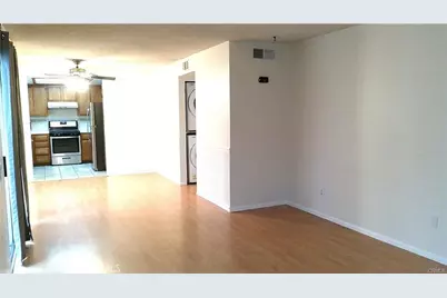 527 S Walnut #3, La Habra, CA 90631 - Photo 5
