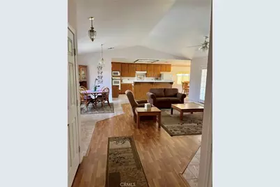 17695 Linden St, Hesperia, CA 92345 - Photo 5