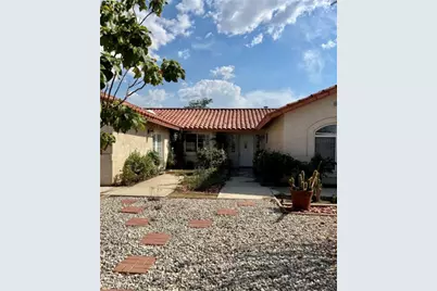 17695 Linden St, Hesperia, CA 92345 - Photo 3