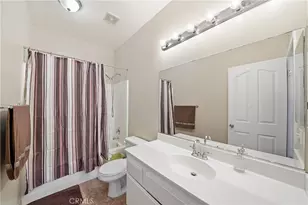 13767 Buttermilk, Victorville, CA 92392 - Photo 23