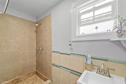 1665 Arlington, Los Angeles, CA 90019 - Photo 13