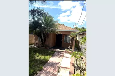 13517 S Willowbrook Avenue, Compton, CA 90222 - Photo 1