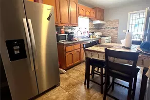 13517 S Willowbrook Ave, Compton, CA 90222 - Photo 5