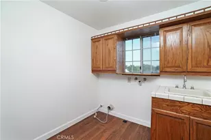 2432 W Cedarwood St, West Covina, CA 91790 - Photo 37