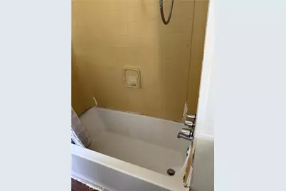 224 McCord #4, Bakersfield, CA 93308 - Photo 5