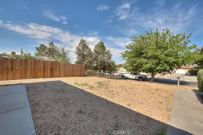 15800 Inyo, Victorville, CA 92395 - Photo 5