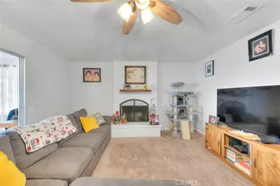 15800 Inyo, Victorville, CA 92395 - Photo 11