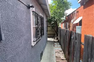 288 E 43rd, Los Angeles, CA 90011 - Photo 23