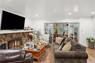9835 Brookshire, Downey, CA 90240 - Photo 11